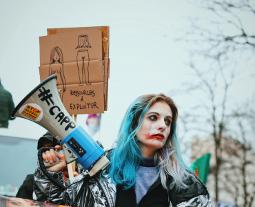 Kāpēc prostitūcija nav darbs?