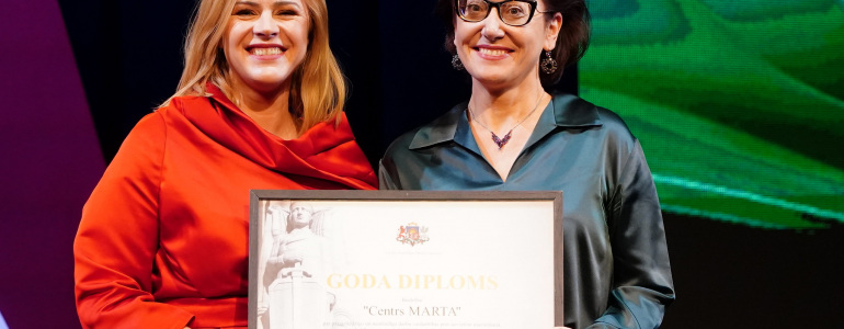 Centrs MARTA saņem godpilno Ministru kabineta balvu